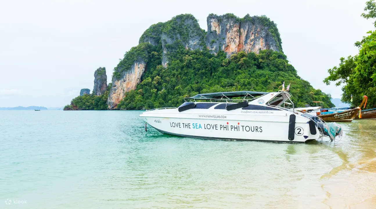 Krabi: Hong Islands One Day Tour by Speed Boat