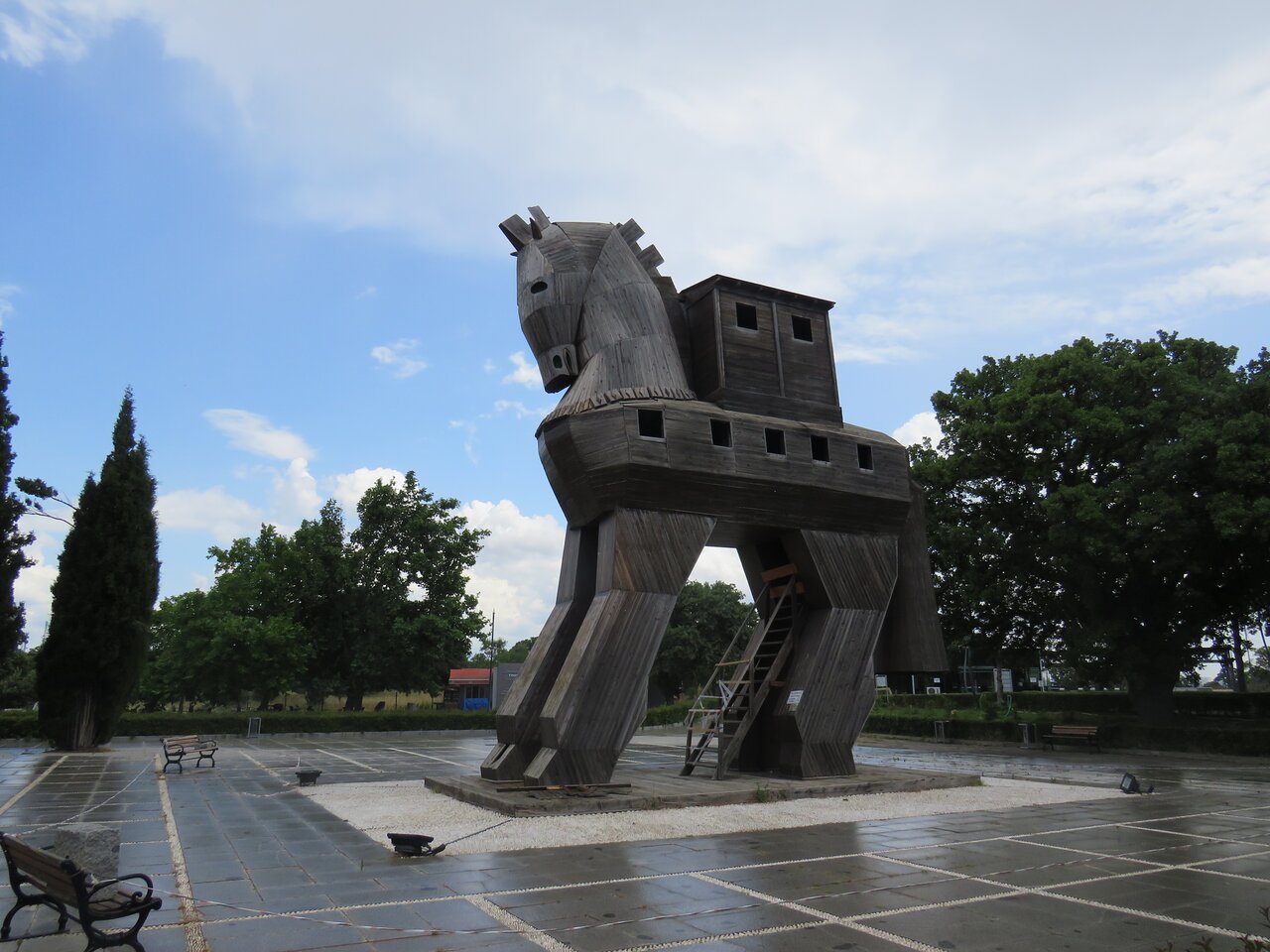 Canakkale: Troy and Gallipoli Day Tour