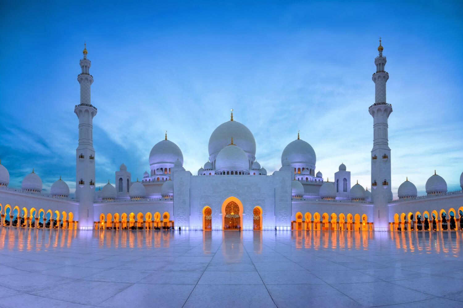 Dubai: Abu Dhabi City, Grand Mosque, Royal Palace Day-Trip